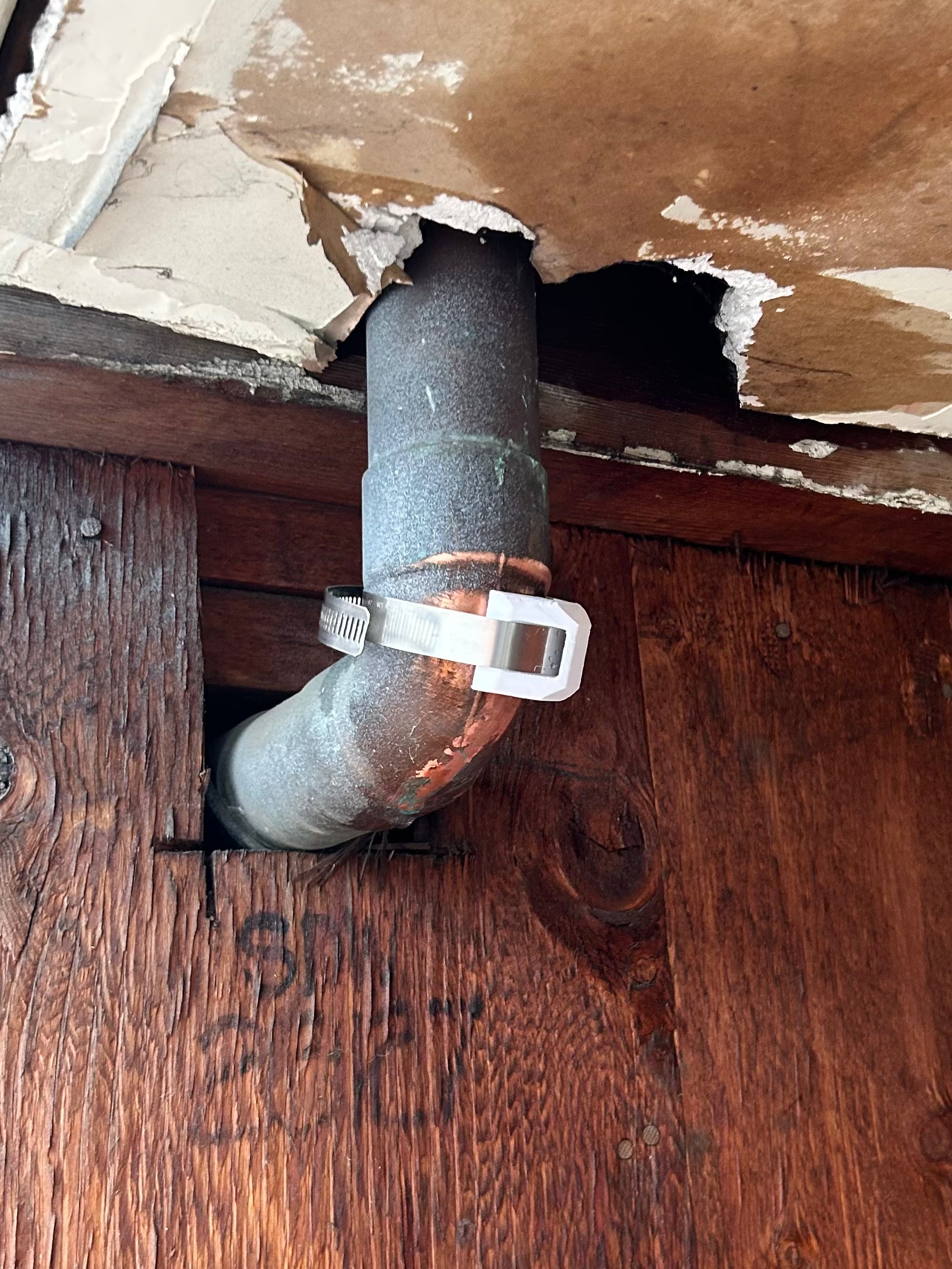 PipeBandit repair clamp product photo – Bender Devices USA